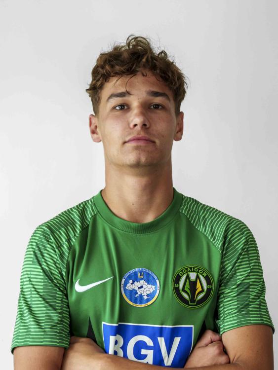 Кривобок Максим Романович